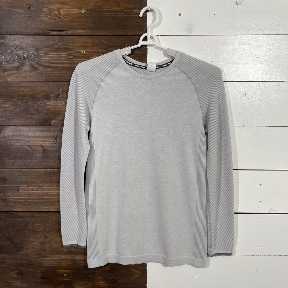 Women's KARI TRAA Light Gray Baselayer Long Sleeve Shirt Size Medium